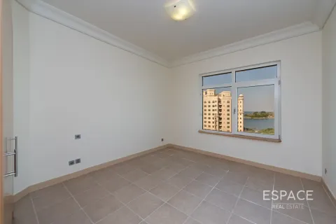 Apartemen di Palm Jumeirah, Dubai, UEA 2 kamar tidur, 147 m2 nomor 738336 - foto 6