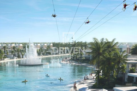 Radhus till försäljning i Dubai, UAE 5 sovrum, 235.42 kvm Nr. 761966 - fotografi 5