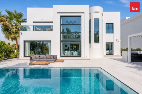 Vilë në Jumeirah Islands, Dubai, Emiratet e Bashkuara Arabe 4 dhoma gjumi, 988.1 m2. № 766616 - Foto 21