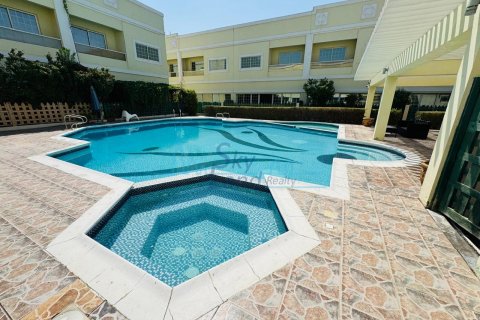 Jumeirah, Dubai, BAE’de kiralık villa 4 yatak odası, 279 m&sup2; No 645113 - fotoğraf 20