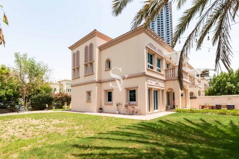 Villa sa Jumeirah Village Triangle, Dubai, UAE 2 silid-tulugan, 645 sq.m. № 736832 - larawan 11