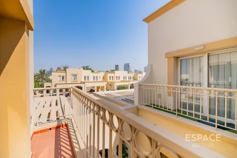 Vila di The Springs, Dubai, UEA 2 kamar tidur, 153 m2 nomor 738330 - foto 17