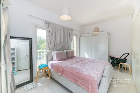 Vila di The Springs, Dubai, UEA 2 kamar tidur, 153 m2 nomor 738330 - foto 10