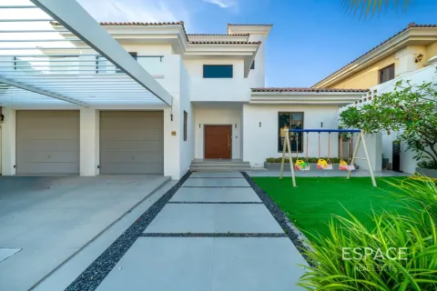 Vila u Palm Jumeirah, Dubai, UAE 6 spavaćih soba, 465 m2 Br. 738332 - fotografija 20