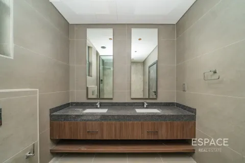 וילה להשכרה ב Al Furjan, Dubai, איחוד האמירויות  5 חדרי שינה, 538 מ"ר, מספר 738333 - תמונה 13