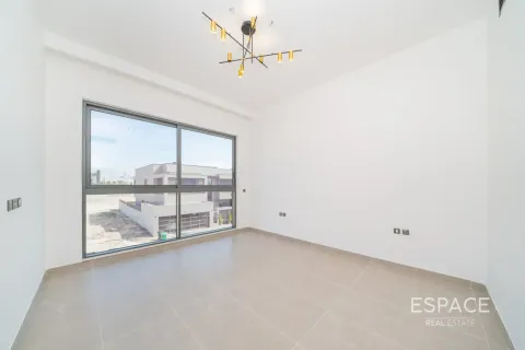 Villa en alquiler en Al Furjan, Dubai, EAU 5 dormitorios, 538 m2 № 738333 - foto 16