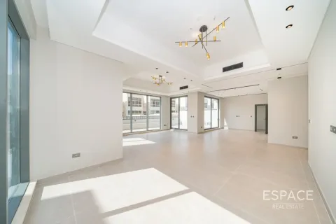 Villa en alquiler en Al Furjan, Dubai, EAU 5 dormitorios, 538 m2 № 738333 - foto 2