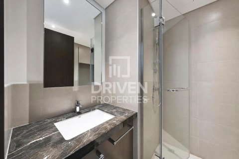 Lägenhet till försäljning i Downtown Dubai (Downtown Burj Dubai), Dubai, UAE 2 sovrum, 161.19 kvm Nr. 743230 - fotografi 12