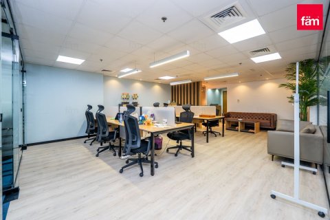 Kancelář v Dubai, SAE 98.5 m² Č.: 708128