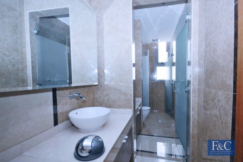 Villa te huur in Al Warqa'a, Dubai, VAE 7 slaapkamers, 1087 vr.m., nr 704723 - foto 6