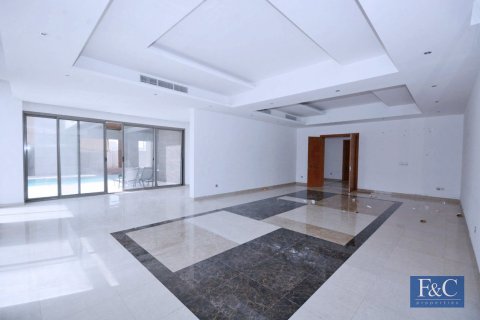Villa te huur in Al Warqa'a, Dubai, VAE 7 slaapkamers, 1087 vr.m., nr 704723 - foto 5