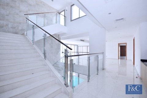 Villa te huur in Al Warqa'a, Dubai, VAE 7 slaapkamers, 1087 vr.m., nr 704723 - foto 25