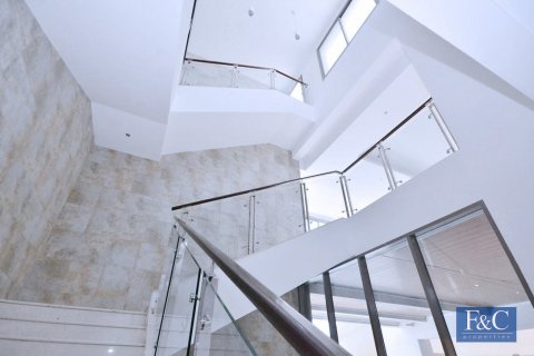 Villa te huur in Al Warqa'a, Dubai, VAE 7 slaapkamers, 1087 vr.m., nr 704723 - foto 10