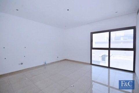 Villa te huur in Al Warqa'a, Dubai, VAE 7 slaapkamers, 1087 vr.m., nr 704723 - foto 17