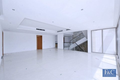Villa te huur in Al Warqa'a, Dubai, VAE 7 slaapkamers, 1087 vr.m., nr 704723 - foto 12