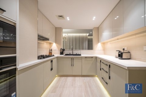 Appartamento in affitto a Downtown Dubai (Downtown Burj Dubai), Dubai, EAU 3 camere da letto, 191 mq. № 704724 - foto 3