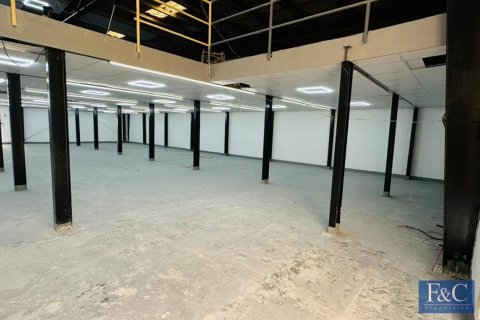 Al Quoz、Dubai、UAE にある倉庫の賃貸物件 635 m2、No704726 - 写真 2