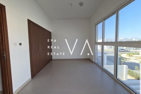 Townhouse în Dubai, EAU 4 dormitoare, 258.73 mp.  №637834