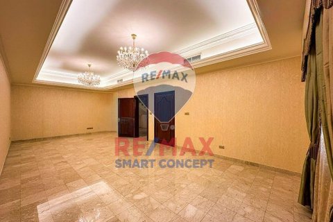 Vila di Airport Road, Abu Dhabi, UAE 4 bilik tidur, 474 meter persegi № 517436 - foto 11