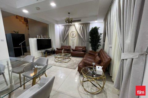Villa sa Dubai, UAE 5 silid-tulugan, 354.9 sq.m. № 709865 - larawan 2
