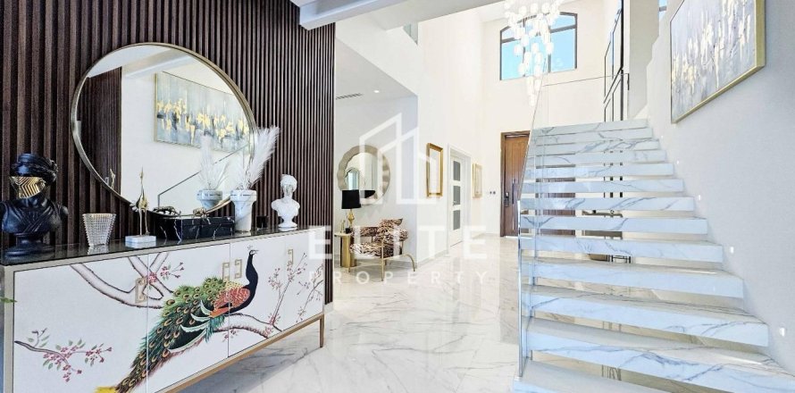 וילה ב Palm Jumeirah, Dubai, איחוד האמירויות 5 חדרי שינה, 684 מ"ר מספר 736346