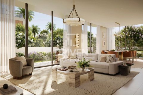 Villa in Dubai Investment Park, Dubai, VAE: 4 Schlafzimmer, 339.84 m2 Nr. 767332