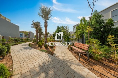 Adosado en venta en Rukan, Dubai, EAU 2 dormitorios, 124 m2 № 665282 - foto 25