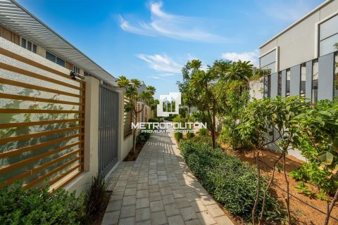 Adosado en venta en Rukan, Dubai, EAU 2 dormitorios, 124 m2 № 665282 - foto 20