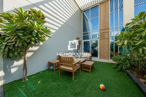 Adosado en venta en Rukan, Dubai, EAU 2 dormitorios, 124 m2 № 665282 - foto 5