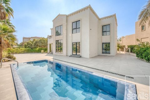 וילה להשכרה ב Jumeirah Islands, Dubai, איחוד האמירויות  4 חדרי שינה, 1025.93 מ"ר, מספר 755316 - תמונה 2