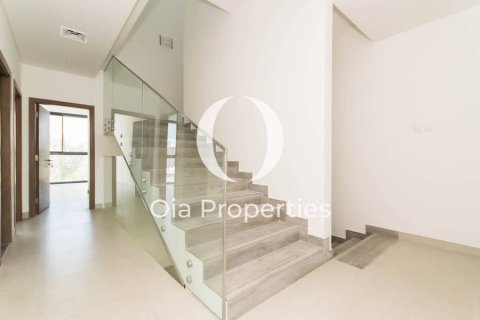 Vila v Abu Dhabi, SAE 5 ložnice, 293 m² Č.: 644687 - fotografie 4