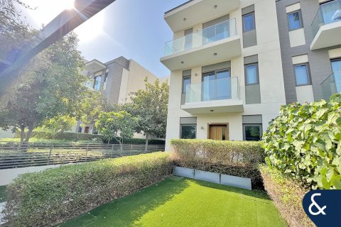 Townhouse în Mohammed Bin Rashid City, Dubai, EAU 4 dormitoare, 255 mp.  №697983