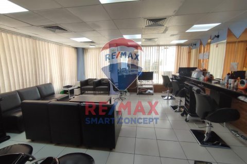 Toko di Al Khalidiya, Abu Dhabi, UEA 65 m2 nomor 515233 - foto 2