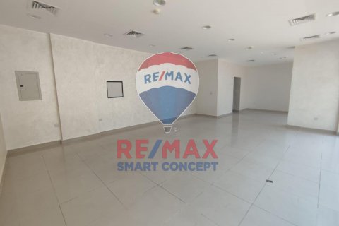 Magazin în Al Khalidiya, Abu Dhabi, EAU 71 mp.  №515232