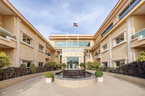 Jumeirah, Dubai, UAE의 임대용 펜트하우스 침실 3개, 500제곱미터 번호 768310 - 사진 16