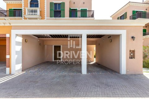 Villa te koop in Jumeirah, Dubai, VAE 4 slaapkamers, 450.21 vr.m., nr 761504 - foto 22