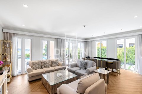 Villa te koop in Jumeirah, Dubai, VAE 4 slaapkamers, 450.21 vr.m., nr 761504 - foto 3