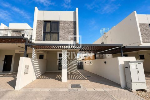 Városi lakóépület itt: Dubai, EAE, 3 hálószoba, 174.84 m², azonosító: 767016