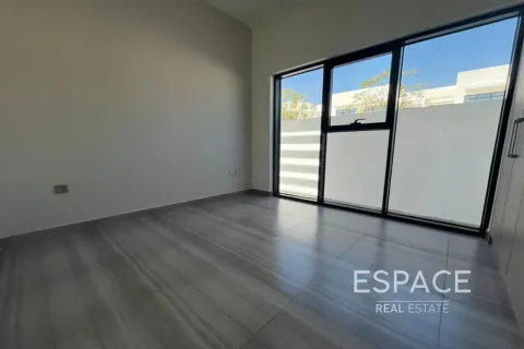 Kamienica na sprzedaż w DAMAC Hills (Akoya by DAMAC), Dubai, ZEA 4 sypialnie, 191 mkw., nr 737935 - zdjęcie 7