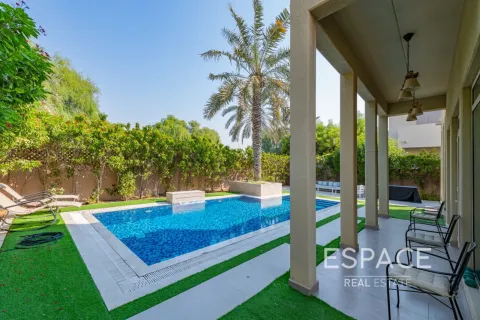 Villa Arabian Ranches, Dubaijā, AAE 3 istabas, 299 m2 Nr. 737937 - attēls 19