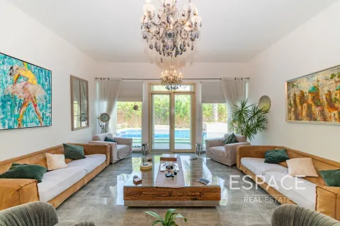 Villa Arabian Ranches, Dubaijā, AAE 3 istabas, 299 m2 Nr. 737937 - attēls 3