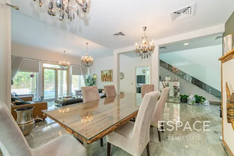 Villa Arabian Ranches, Dubaijā, AAE 3 istabas, 299 m2 Nr. 737937 - attēls 5