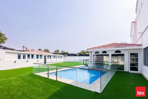 Villa til leje i Dubai, UAE 8 soveværelser, 1333.4 kvm № 710834 - foto 20