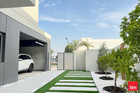 Villa in Dubai, UAE 3 bedrooms, 285.8 sq.m. № 708057 - photo 14