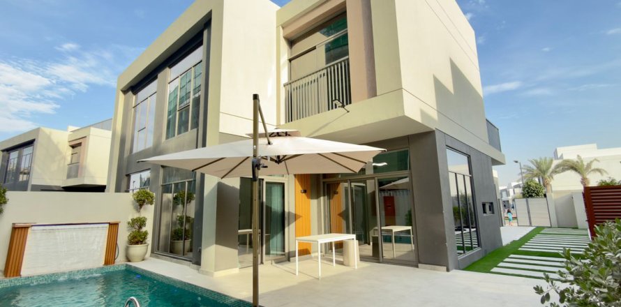Villa in Dubai, UAE 3 bedrooms, 285.8 sq.m. № 708057