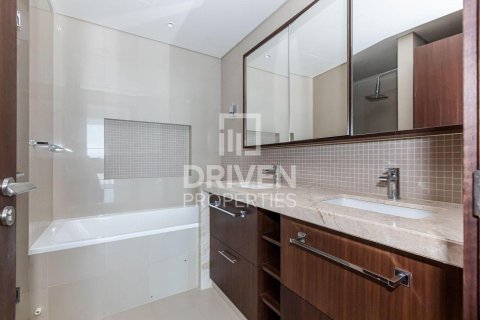Appartamento in affitto a Downtown Dubai (Downtown Burj Dubai), Dubai, EAU 2 camere da letto, 129.97 mq. № 745894 - foto 15
