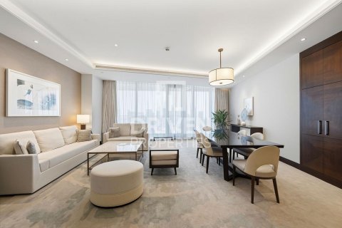 阿联酋 Dubai Downtown Dubai (Downtown Burj Dubai) 公寓  2 卧, 157.84 平方米 , 编号 768400
