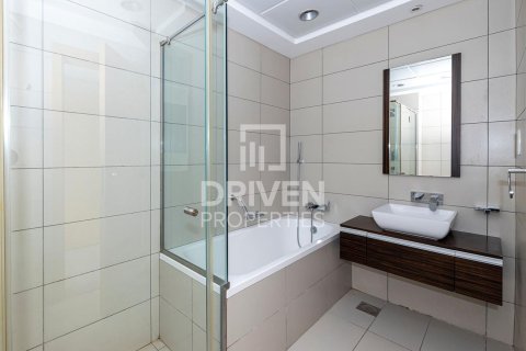 Apartament de închiriat în Dubai Marina, Dubai, EAU 2 dormitoare, 152.55 mp.  №768396 - poză 17