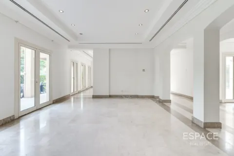 Vila di Meadows, Dubai, UAE 5 bilik tidur, 571 meter persegi № 738203 - foto 3