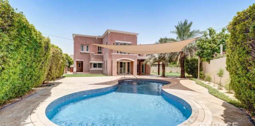 Arabian Ranches, Dubai, UAE의 빌라 침실 5개, 424제곱미터 번호 738202